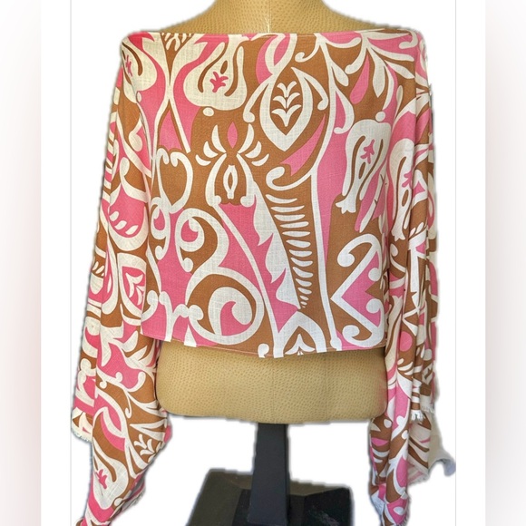 Linen Boho Retro Print Crop Top | Pink & Tan Off-Shoulder Wide Sleeve Blouse - Picture 7 of 9